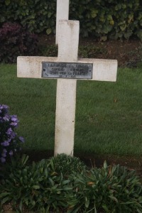 Aubigny Communal Cemetery Extension - Lambrecht, Charles